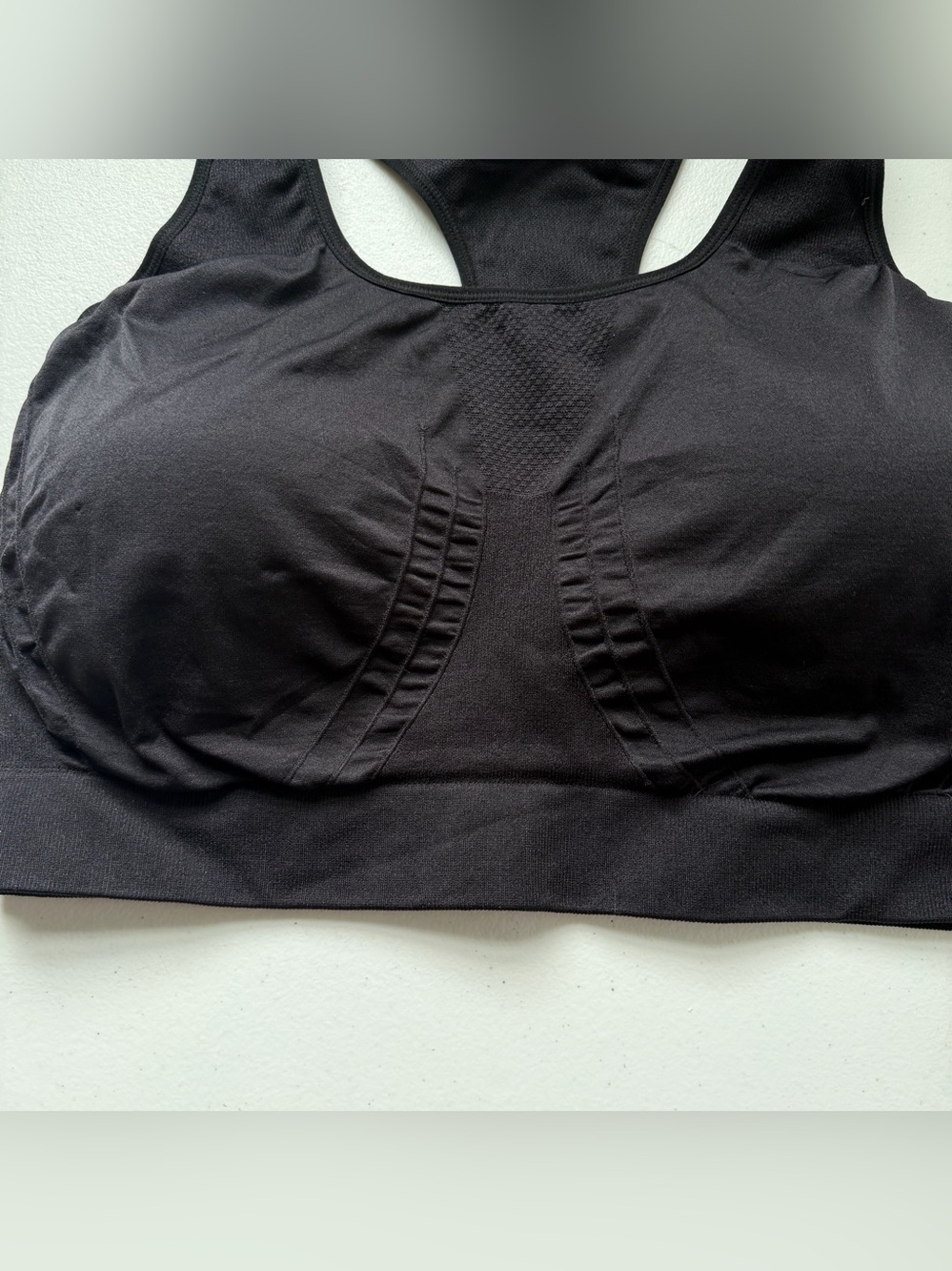 Truekind Seamless Racerback Sports Bra Black 3XL
Wireless Yoga Athletic - Picture 6 of 13